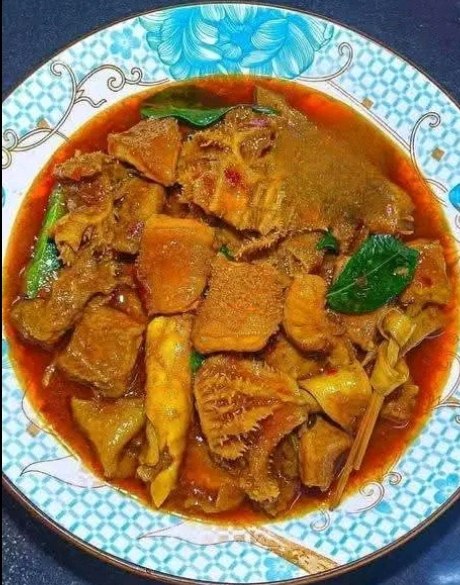 ဆိတ်အူစုံ